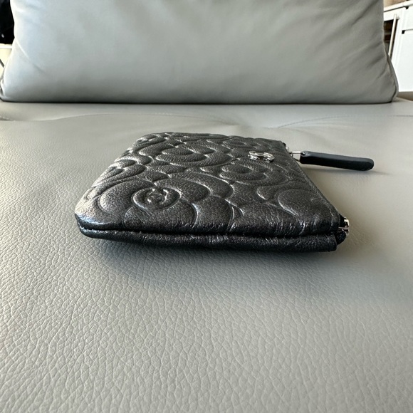 Chanel Camellia Flower Goatskin Small Cosmetic Case - Picture 2 of 8